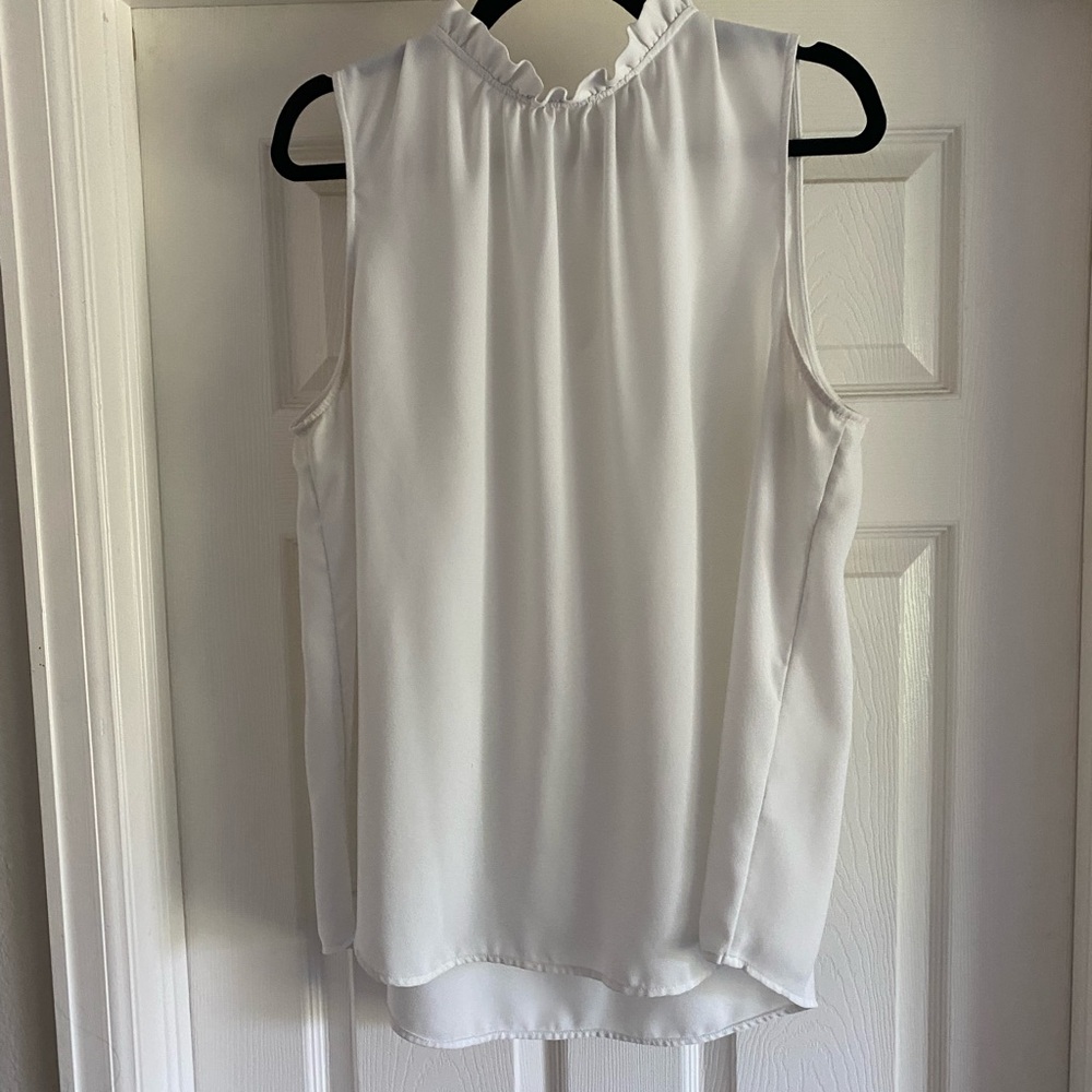 Halogen ruffle collar White Sleeveless Blouse